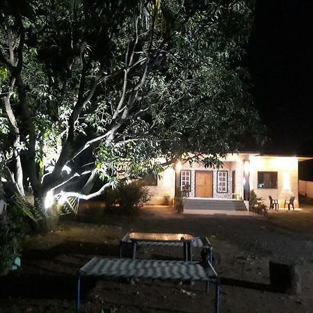 Green Valley Resort Thāl Εξωτερικό φωτογραφία
